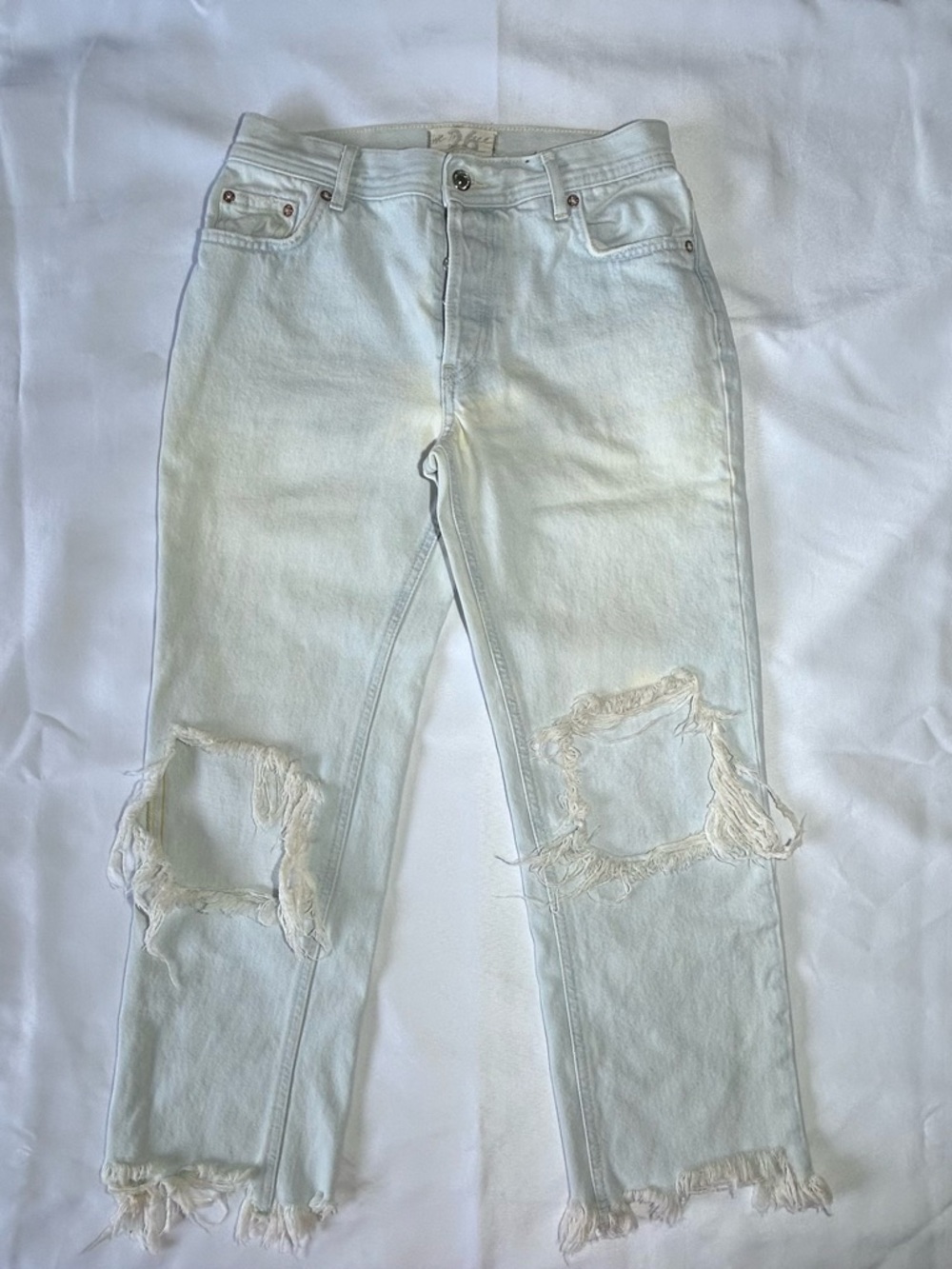 We The Free Mid Rise Maggie Distressed Crop Jeans Bleached Light Was Sz 26 Waist
